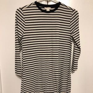 STRIPED T-SHIRT DRESS